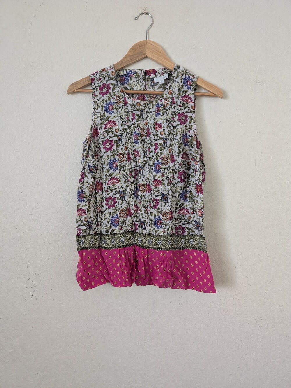J. Jill Sleeveless Rayon Blouse, Colorful Floral Print, Size S